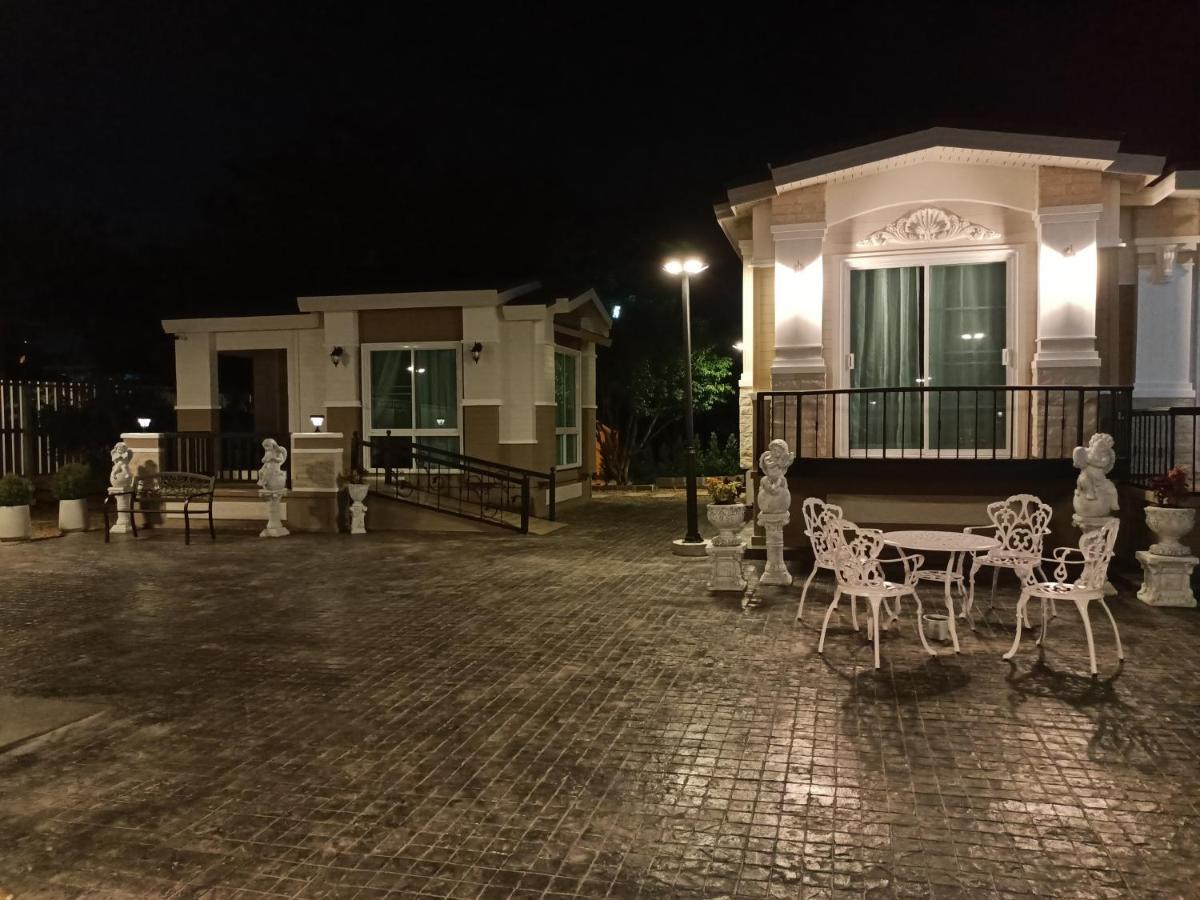 Khaoyaitriplefive Acomodação com café da manhã Ban Thung Sawang Exterior foto